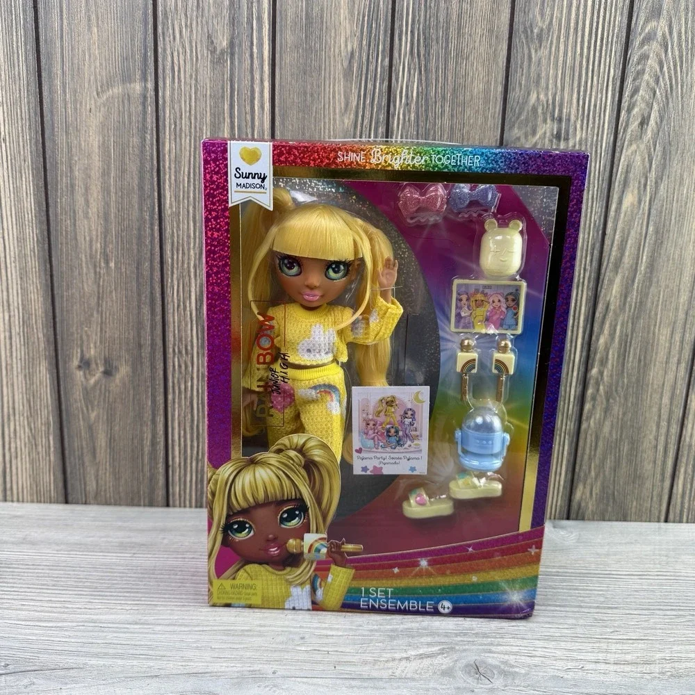 Rainbow High Junior High Sunny Madison Pajama Party Doll NIB MGA New Sealed